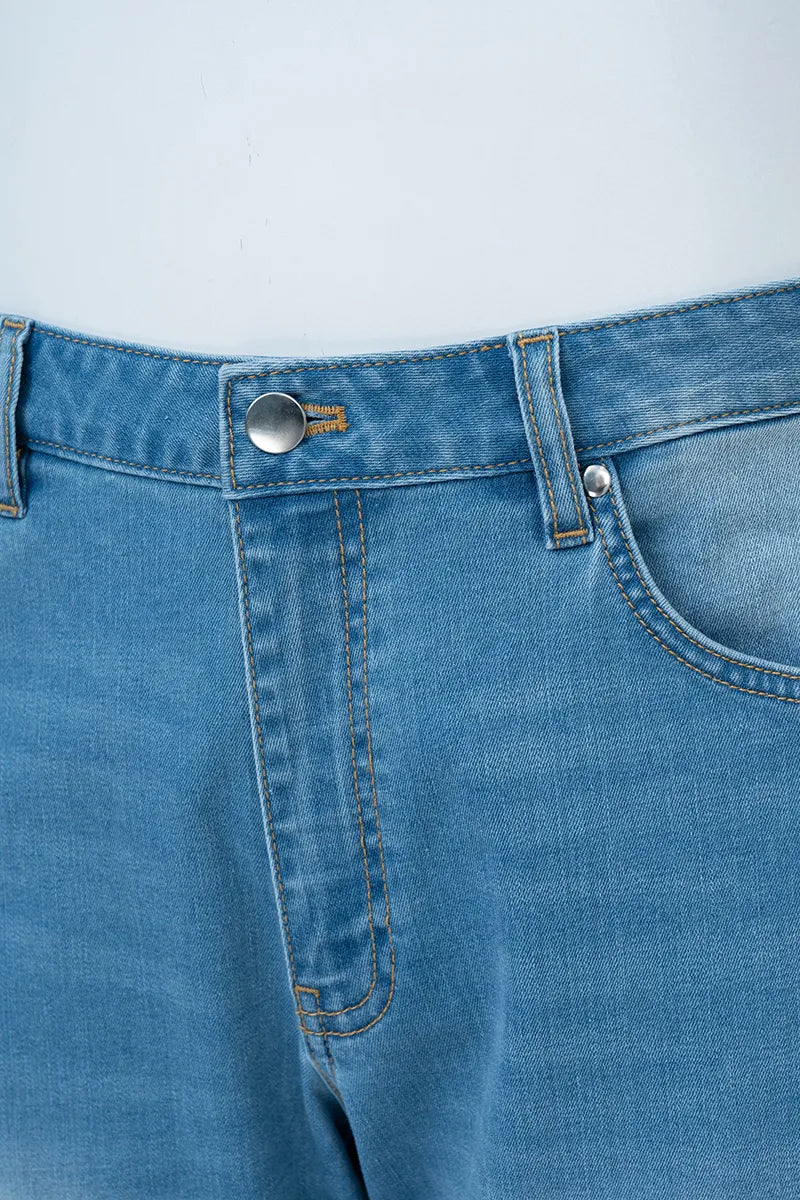 Light Wash Wide-Leg Jeans