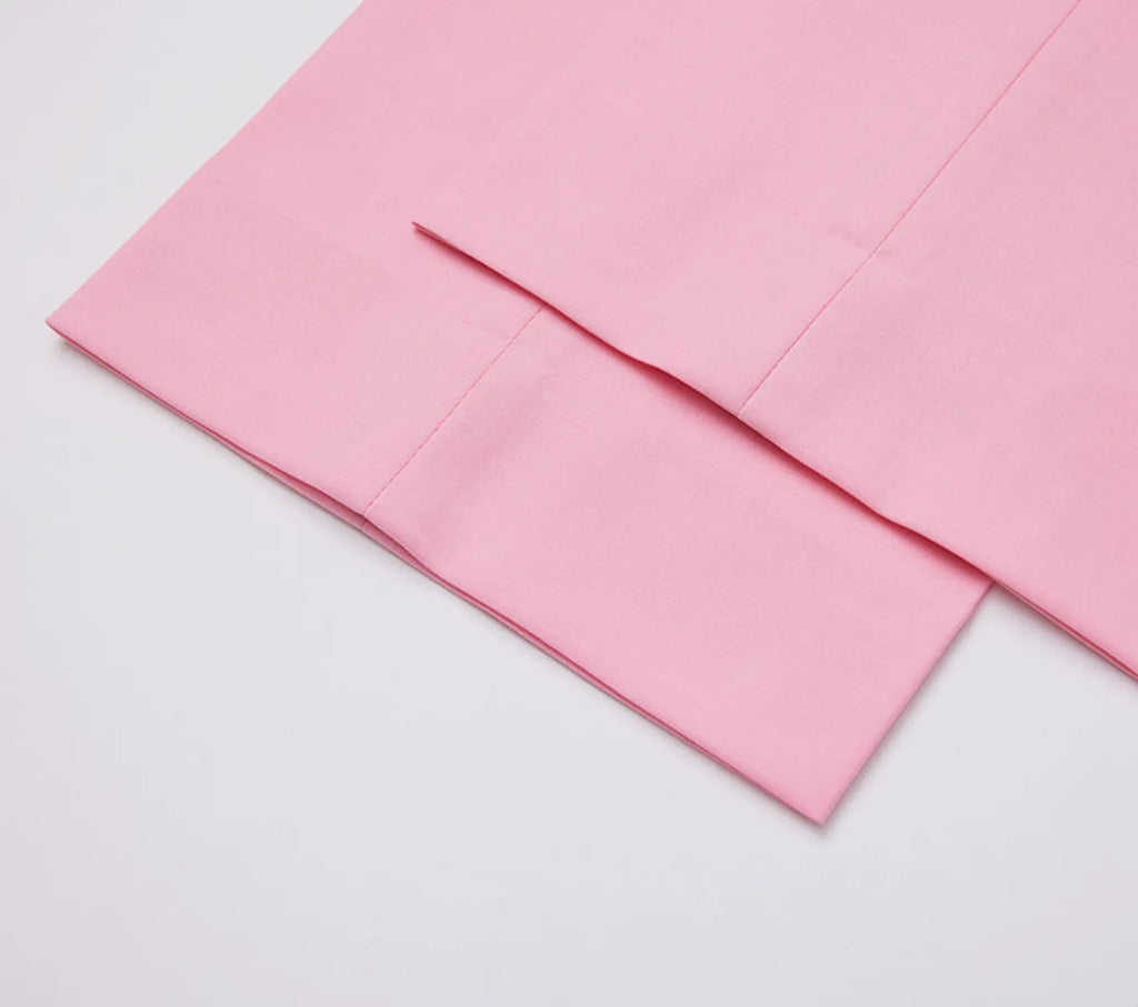 Loose-Fit Straight-Leg Trousers in Pink